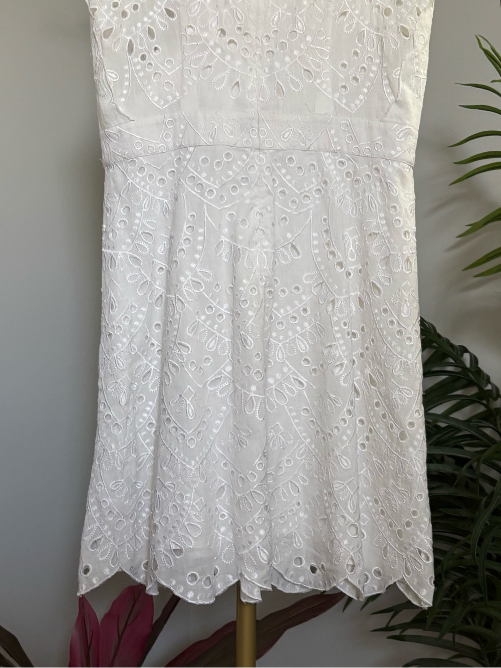 Michael Kors White Eyelet Cotton Dress NWT - Picture 6 of 16
